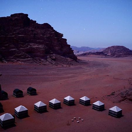 Hotel Um Sabatah Camp Wadi Rum Exterior foto